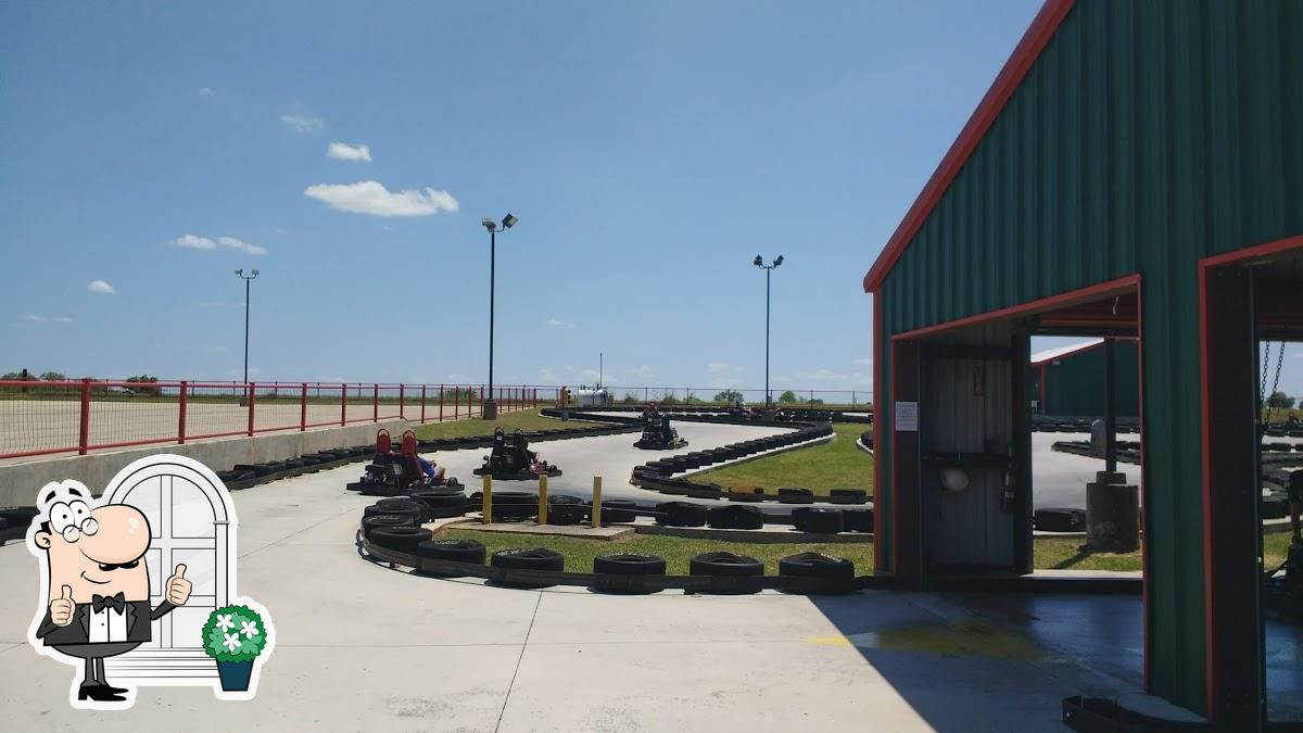 Green Acres Golf and Games, Inc. in San Antonio - Restaurant reviews