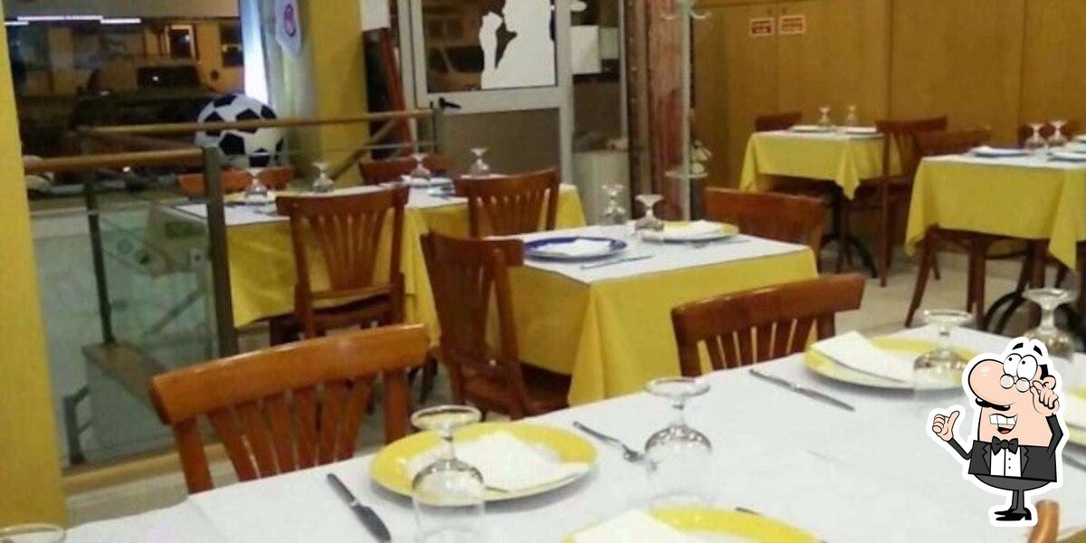 Como chegar a Restaurante Fora De Jogo em Amadora através de