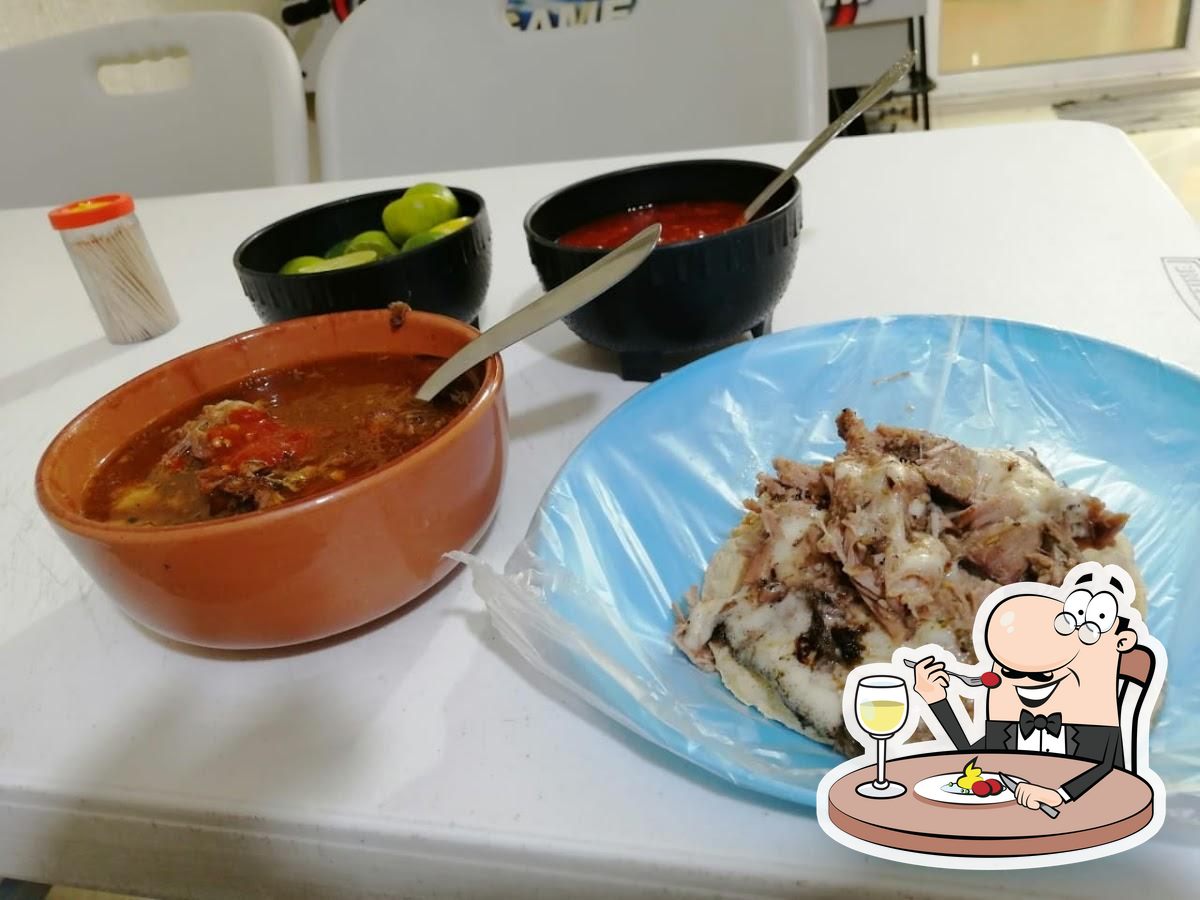 Restaurante Birria Chirimbo, Ciudad de México, Bosque de Las Lomas 23 -  Opiniones del restaurante