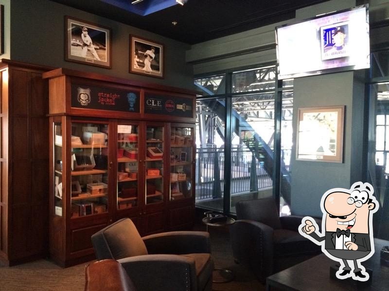The Cigar Bar in Detroit