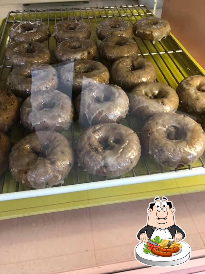 Variety Donuts in Lakewood Restaurant menu and reviews