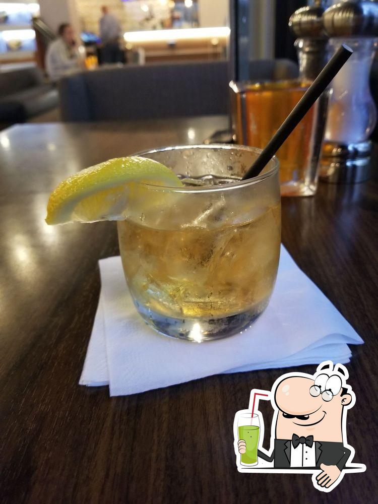 Old Hickory Grill/Hill Top Eatery + Cocktails in Nashville Restaurant