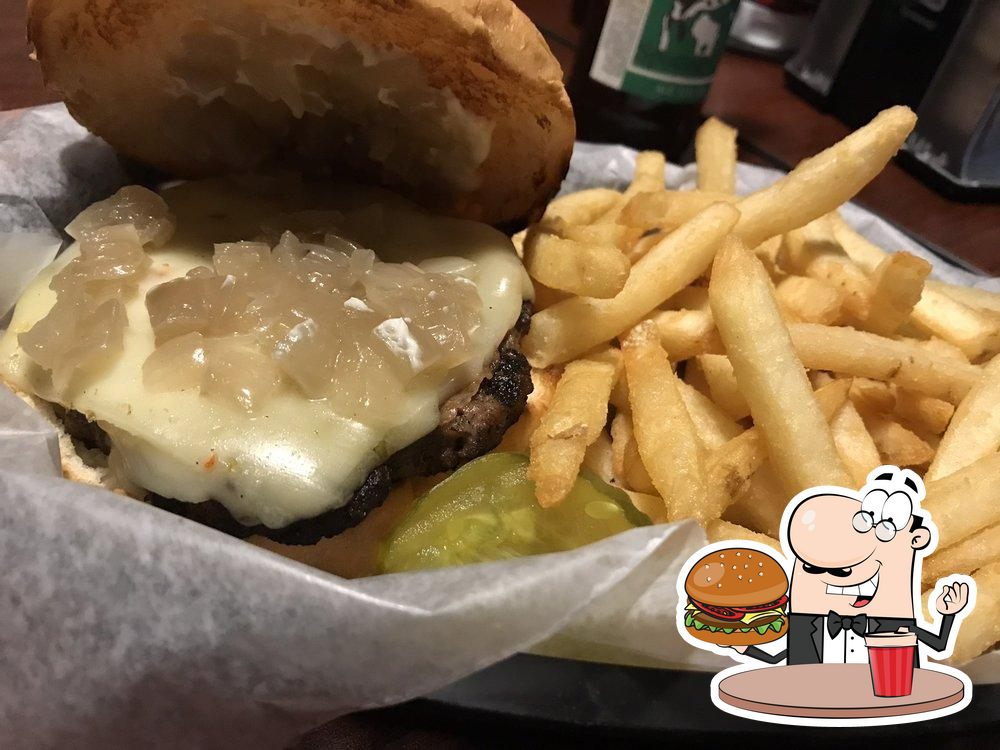 Replay Sports Bar & Grill in De Pere Restaurant menu and reviews