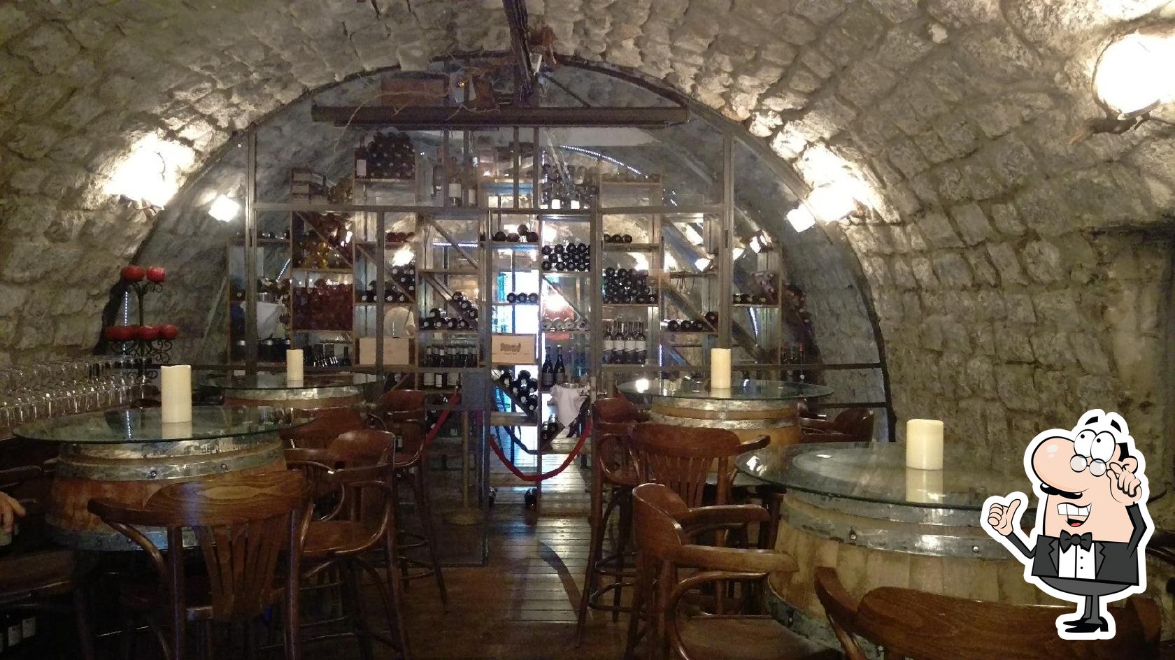 St urban wine bar, Tiberias