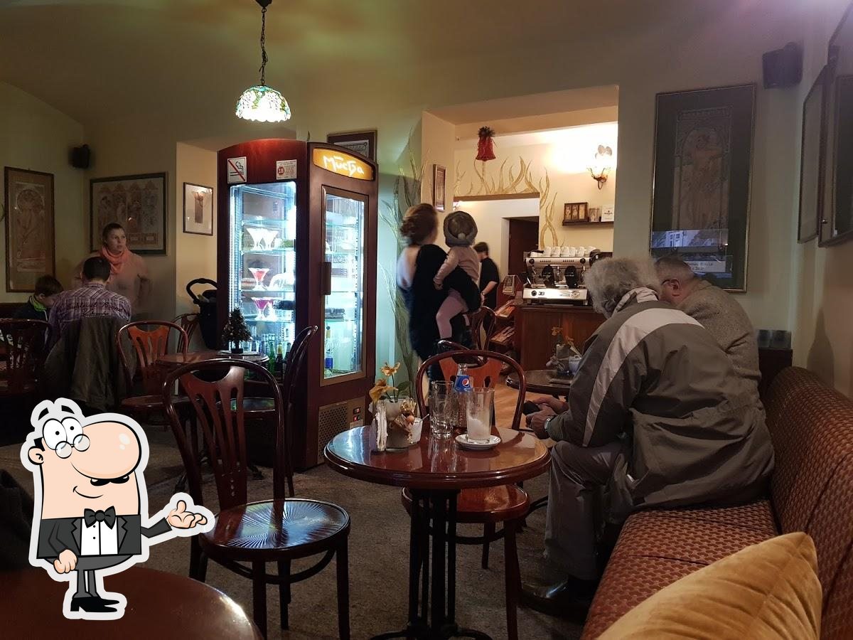 Kawiarnia "Mucha" Elżbieta Pacholska P.H.U. cafe, Bielsko-Biala -  Restaurant reviews