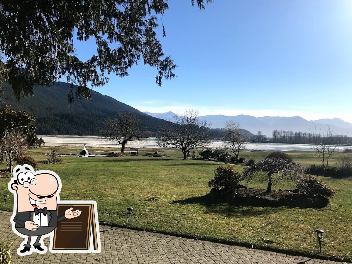 River's Edge Clubhouse Restaurant in Harrison Mills Restaurant menu