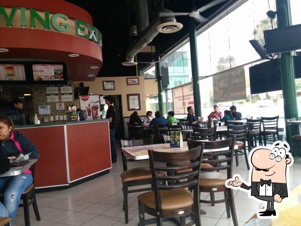 Wing Stop Coapa, Mexico City - Restaurant reviews