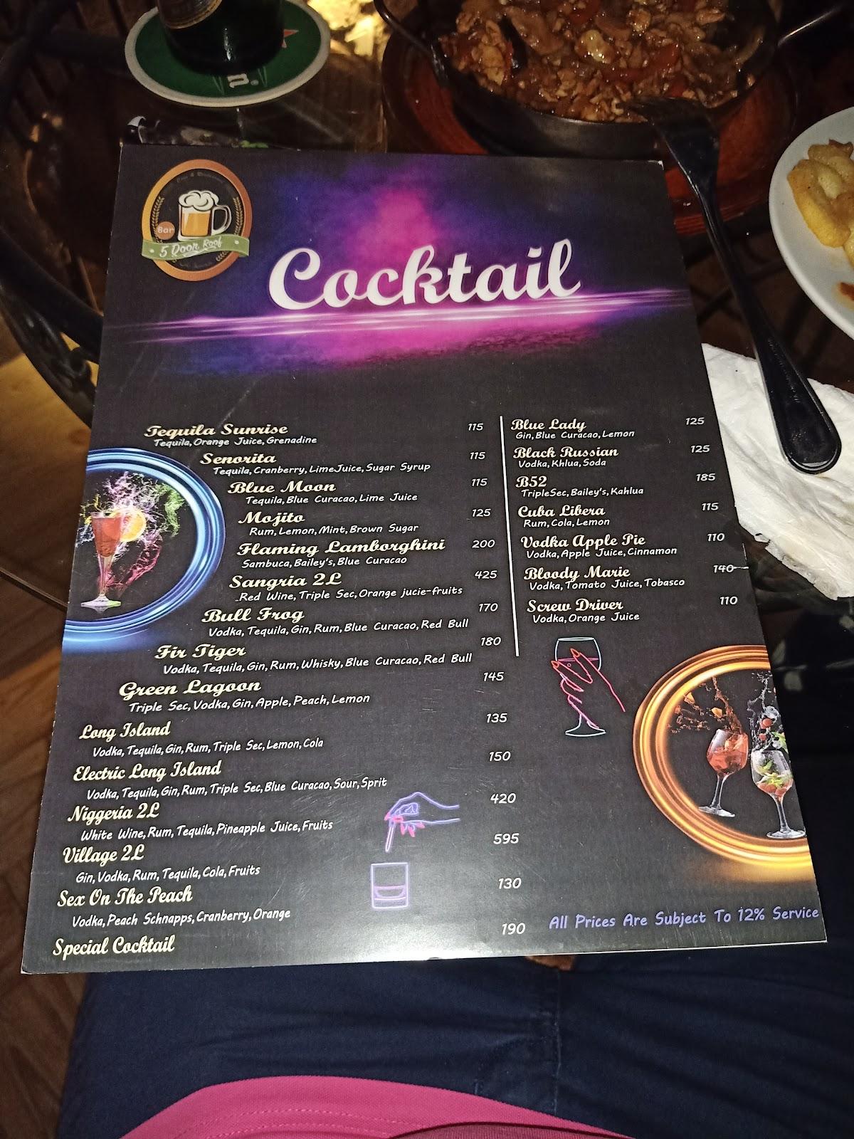 Menu au 5 Door Roof pub et bar, Gizeh