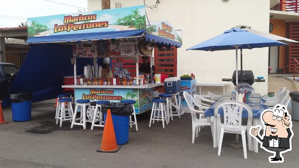 Mariscos los perrones restaurant, Ensenada - Restaurant reviews