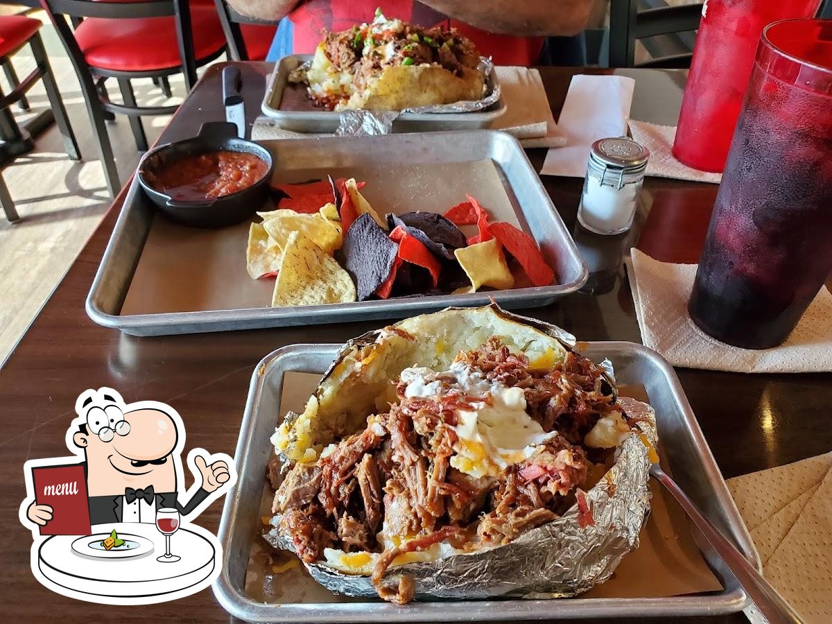 Bray's Smokehouse in Kingsville BBQ menu and reviews