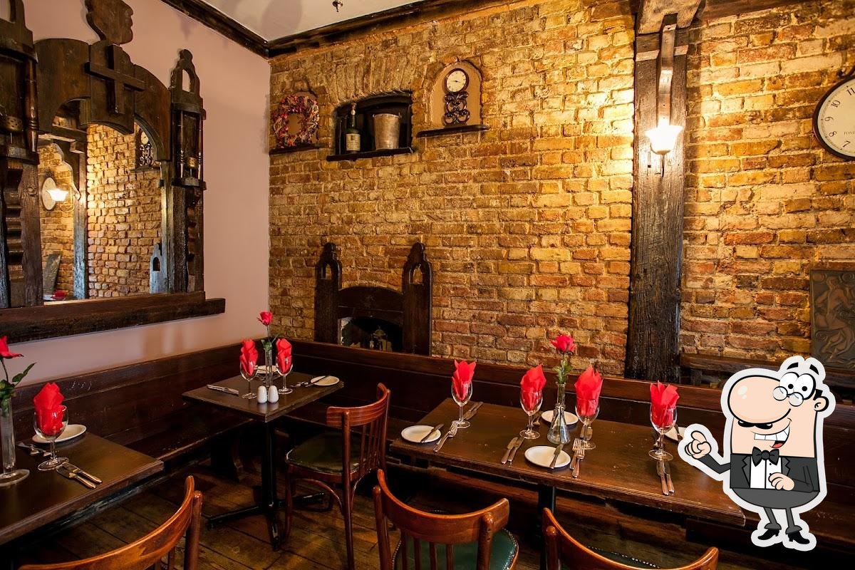 Pizza Piccolo Restaurant, Londres, 18 Hogarth Pl Carta del restaurante y opiniones