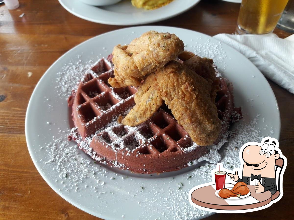 Nana's Chicken-N-Waffles Restaurant - Conyers, GA