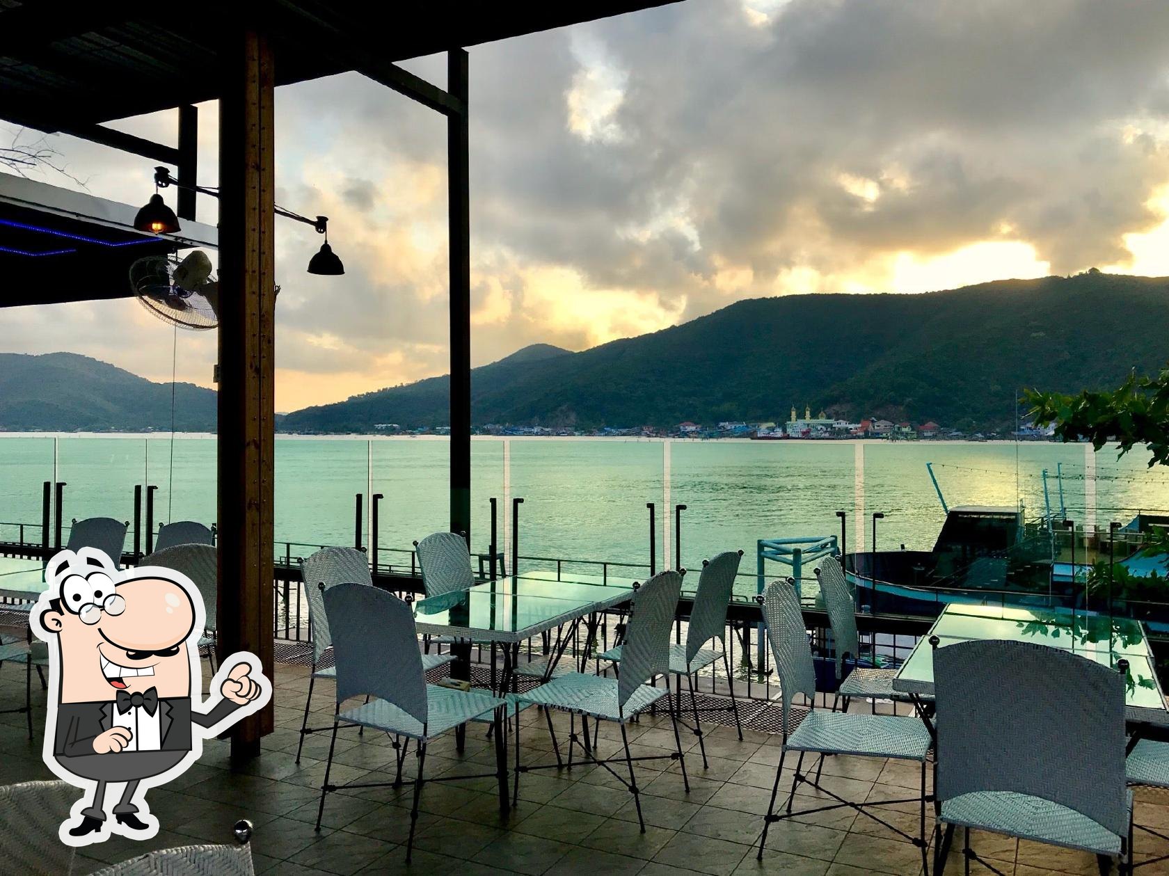 Sea Bass Bar & Restaurant, Songkhla, 6HCH+3Q9 Restaurant reviews