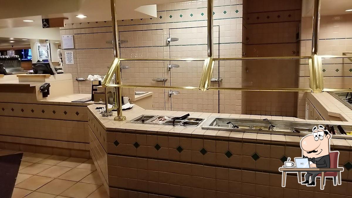 Round Table Pizza Santa Rosa Occidental Matttroy