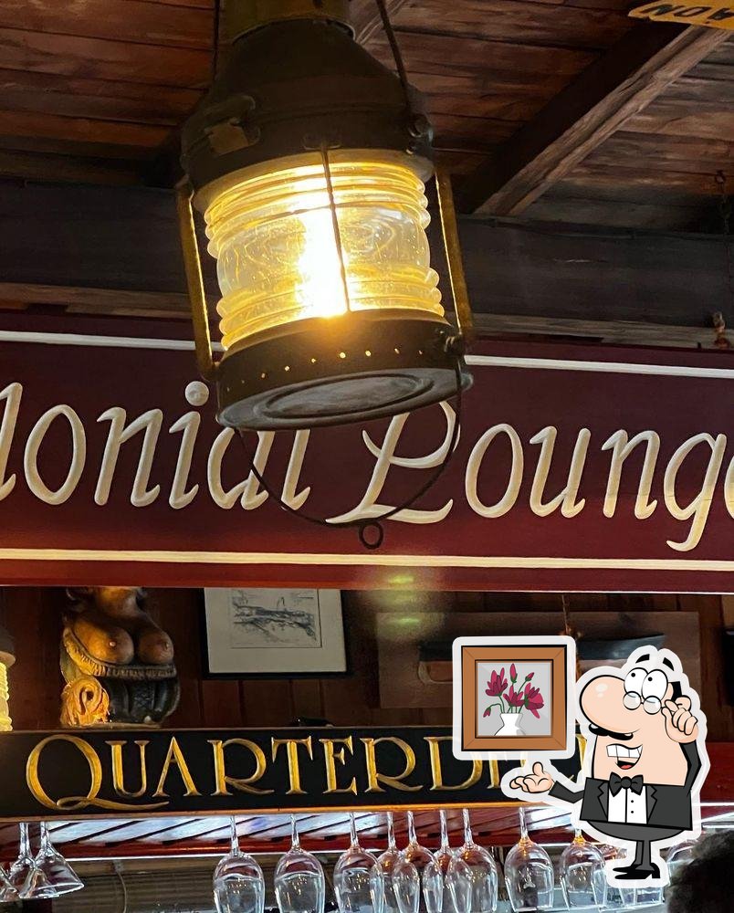 Chart Room, 1 Shipyard Ln in Bourne Restaurant menu and reviews