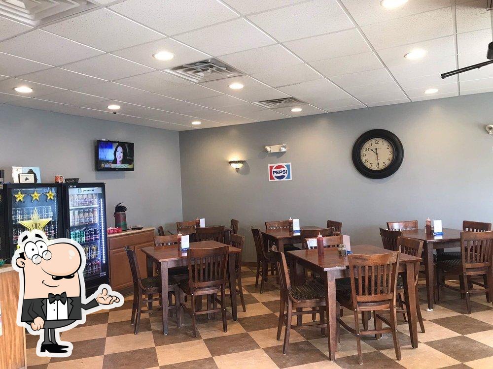 Jeff's Pizza & Subs, 306 Main St in Madawaska - Restaurant menu and reviews