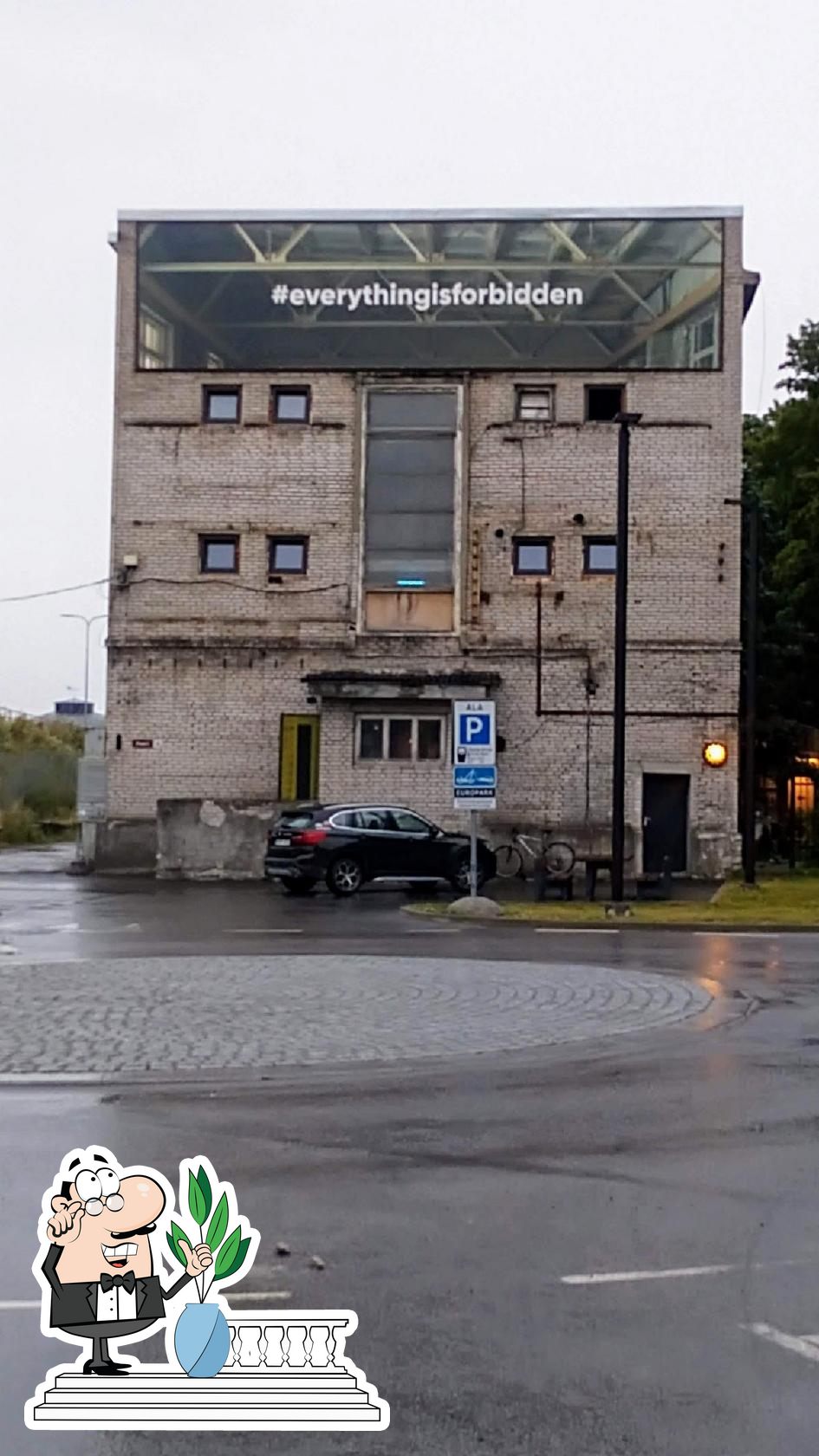 Techno club HALL, Tallinn - Restaurant reviews