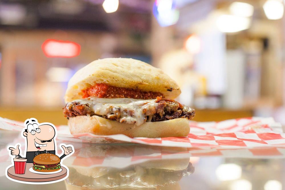 Pub y bar Mixed Up Burgers, Grand Prairie, 510 E Avenue K Carta del