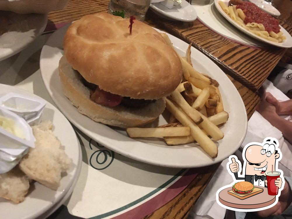 Twin Oaks Restaurant in Cranston Restaurant reviews