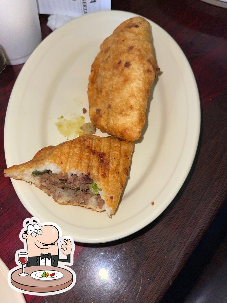 La Paleta Restaurant Y Pupuseria in Irving Restaurant menu and reviews