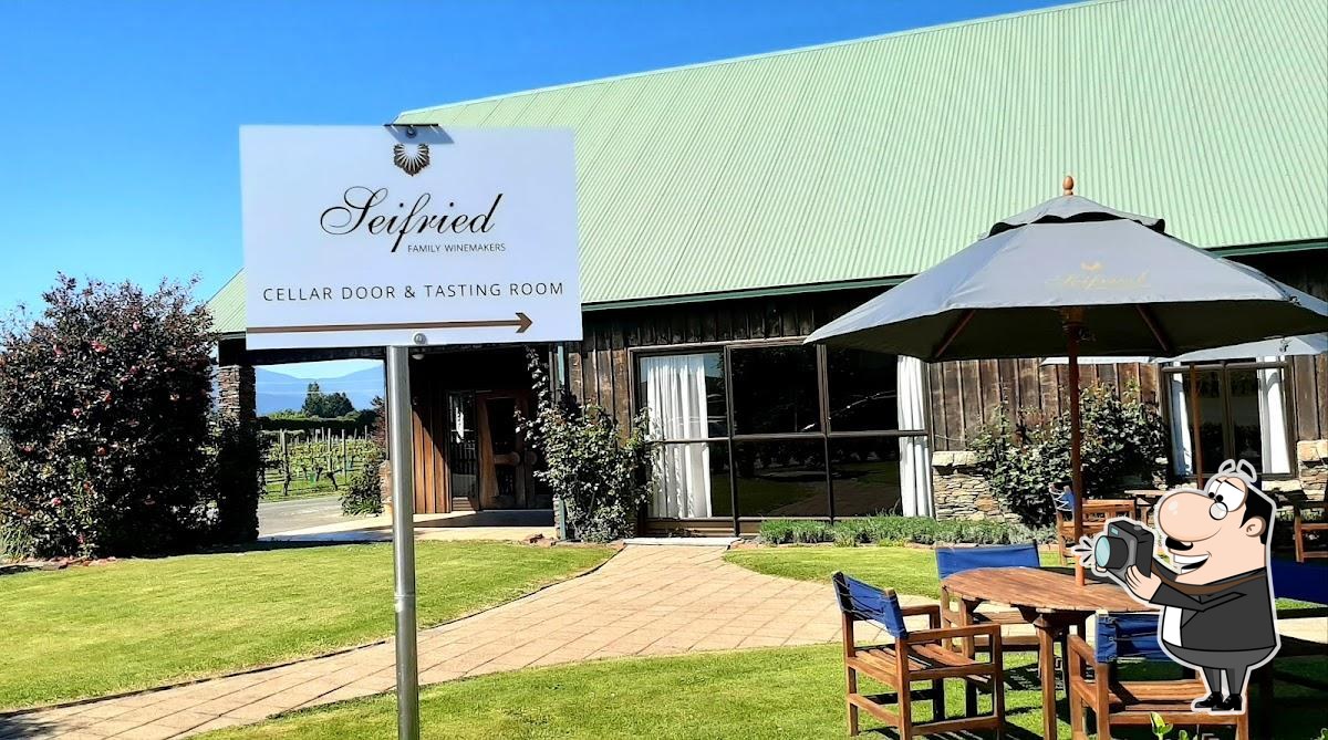 Seifried Estate Cellar Door in Appleby Restaurant reviews