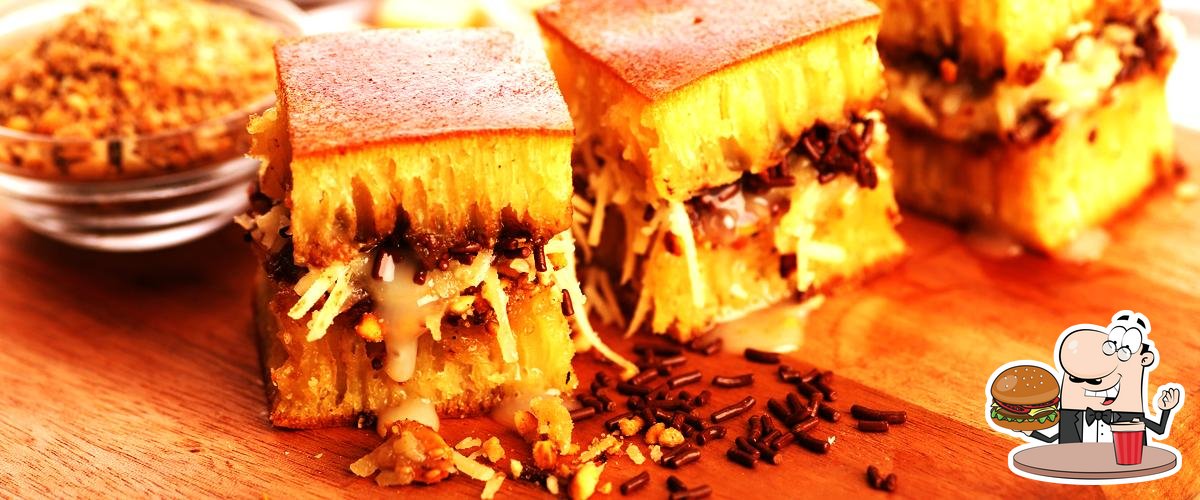 Martabak Gokil là một trong những món ăn đường phố nổi tiếng nhất tại Indonesia. Với hình ảnh đẹp và vô cùng hấp dẫn của chúng tôi, bạn sẽ có thêm động lực để thưởng thức món ăn này tại quán đường phố ngay lập tức.