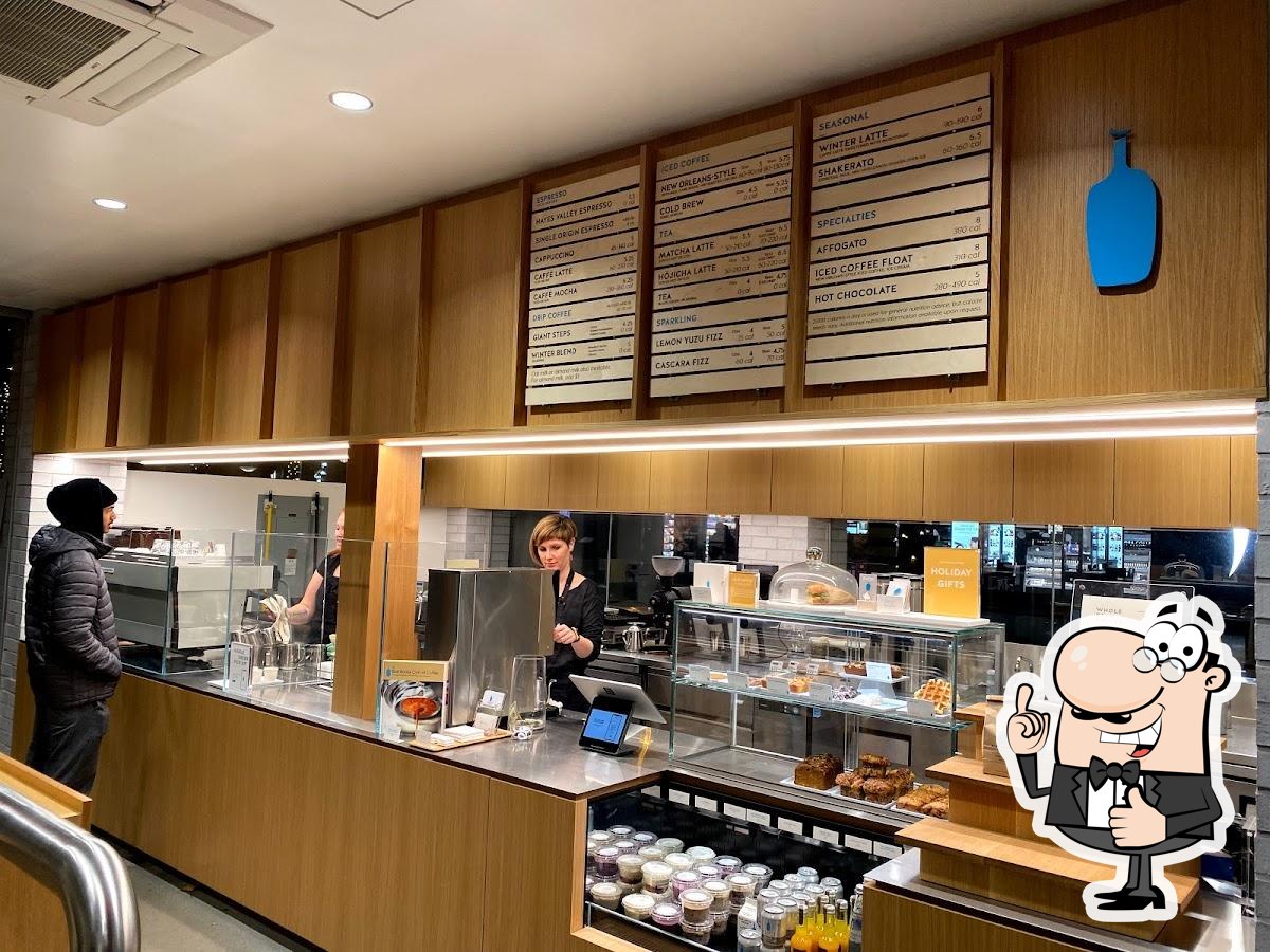 Interior menu board at newly opened Blue Bottle Coffee cafe at the Santana  Row shopping mall in the Silicon Valley, San Jose, California, December 12,  2019 Stock Photo - Alamy