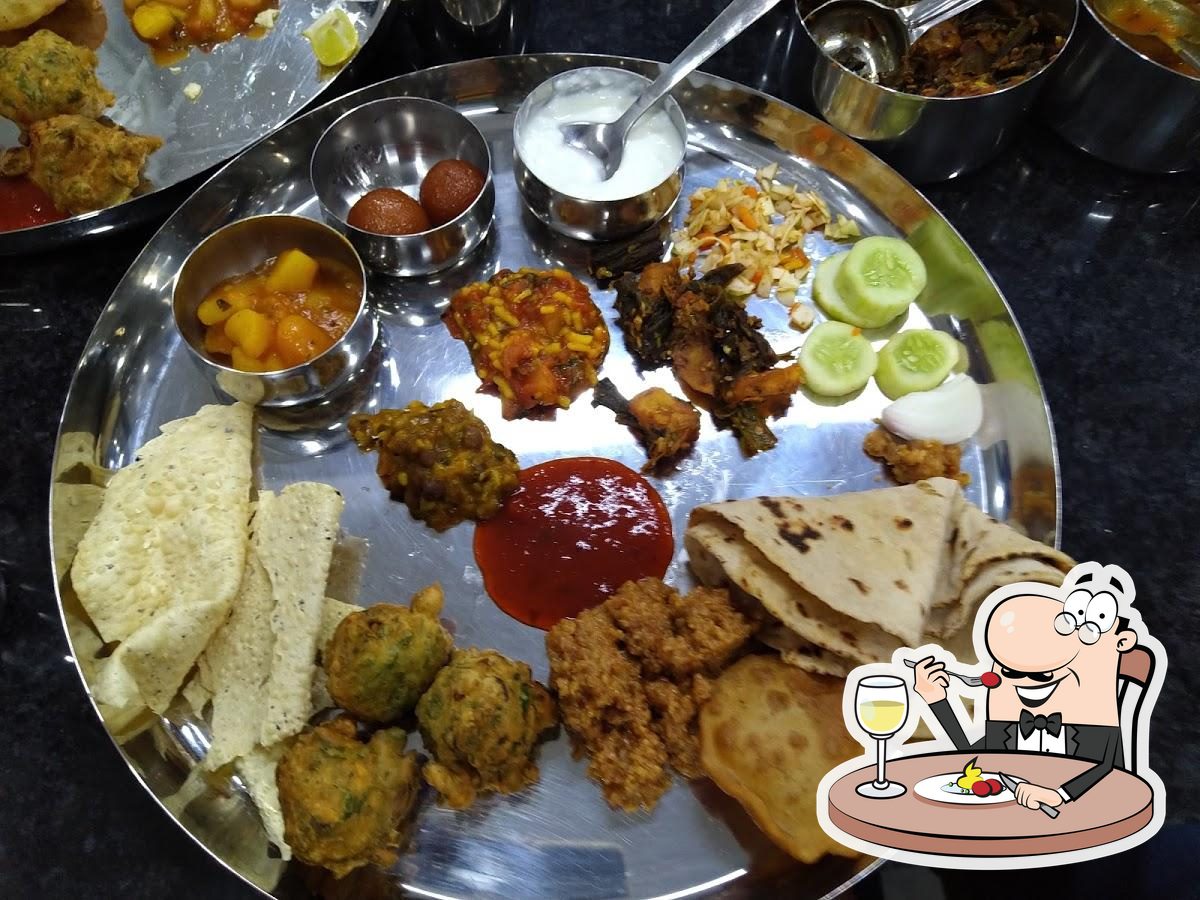 Girganga Dining Hall गीर गंगा डायनिंग हाल, Vadodara, 2 nd floor