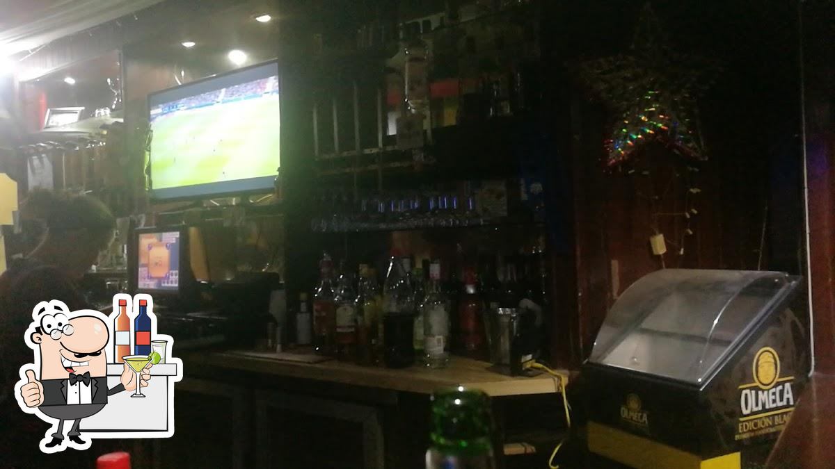 The Anchorage pub & bar, Durban, Shop 1 Restaurant reviews