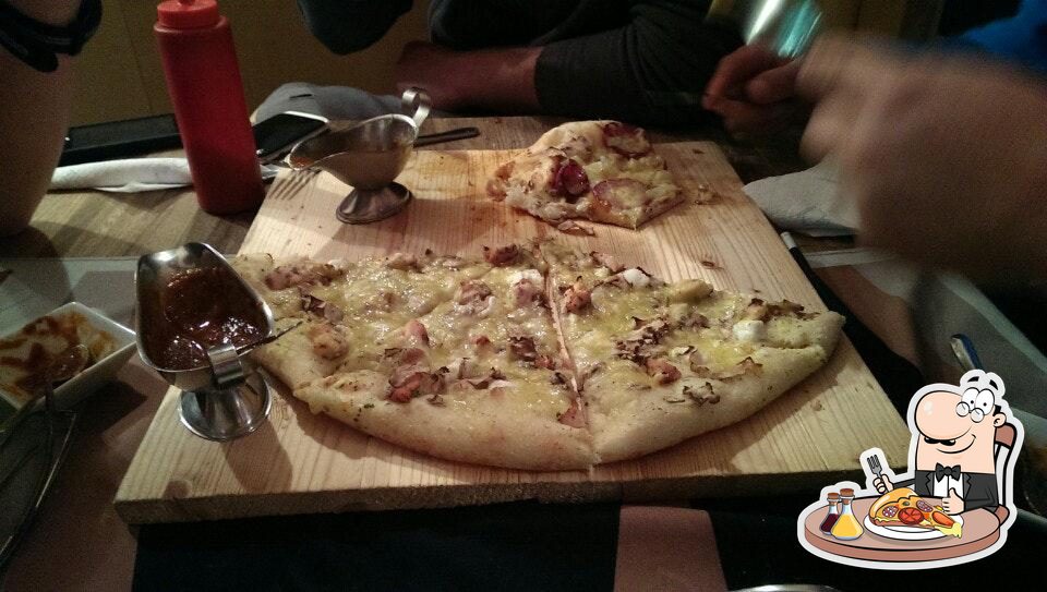 Pizza Company Merkator Dobrinja pizzeria, Sarajevo Restaurant reviews