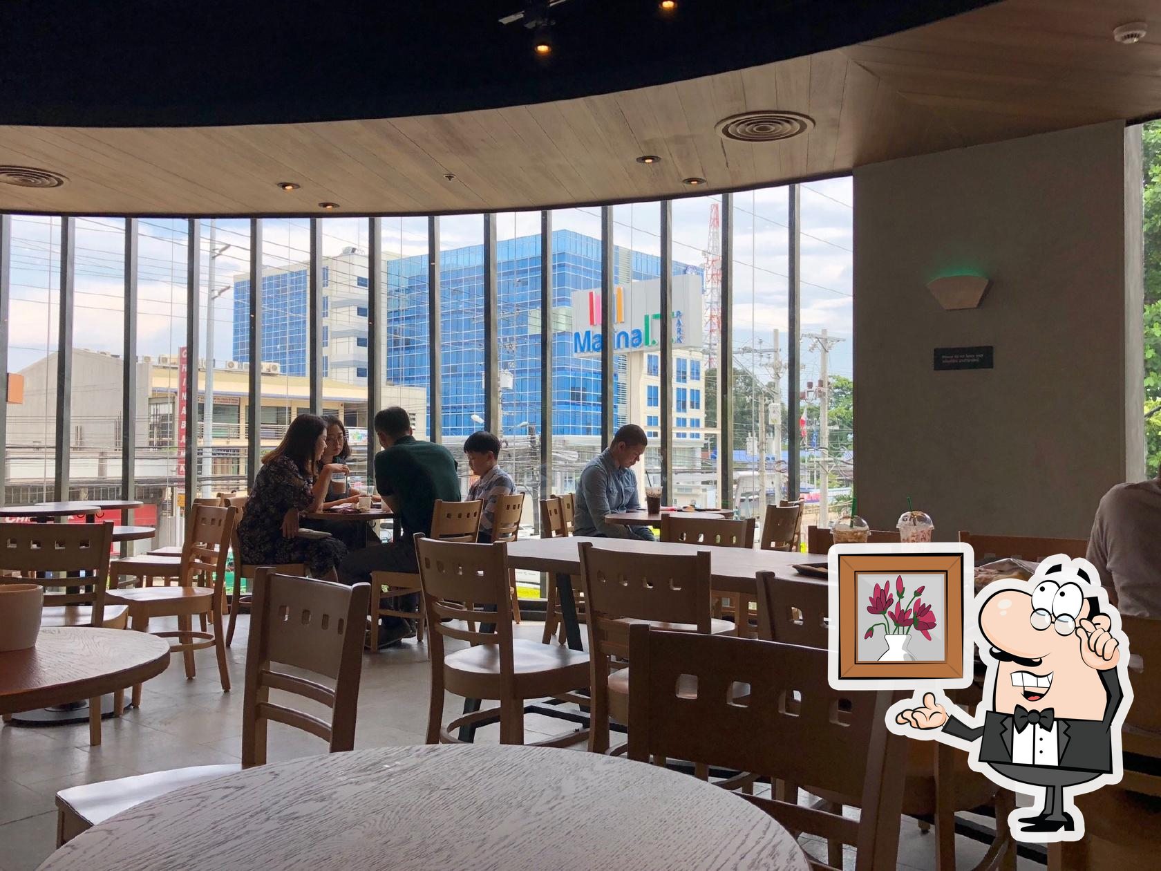 Starbucks, Davao City, 3H6R+MHX Restaurant reviews