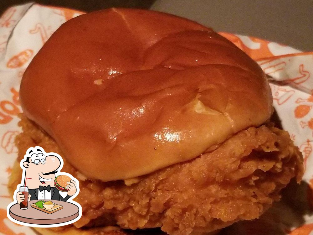 Popeyes Louisiana Kitchen in New Baltimore Restaurant menu and reviews