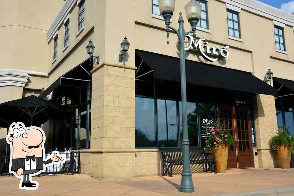 Miro Spanish Grille, 12239 N Community House Rd #102 in Charlotte