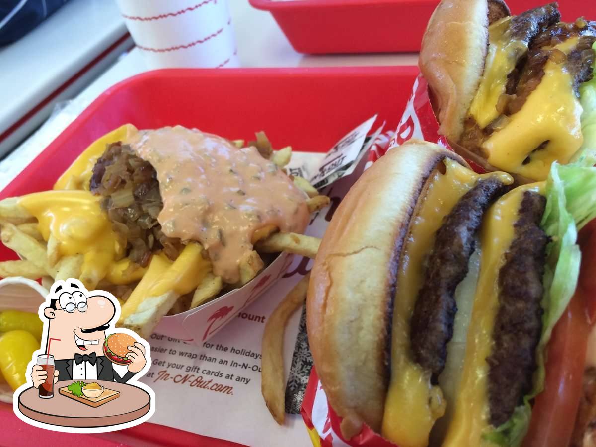 In-N-Out Burger, 4115 Campus Dr in Irvine - Restaurant menu and reviews