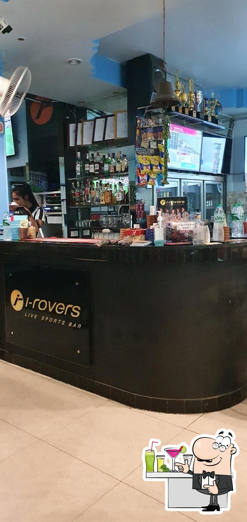 I-Rovers Sports Bar & Guesthouse in Pattaya