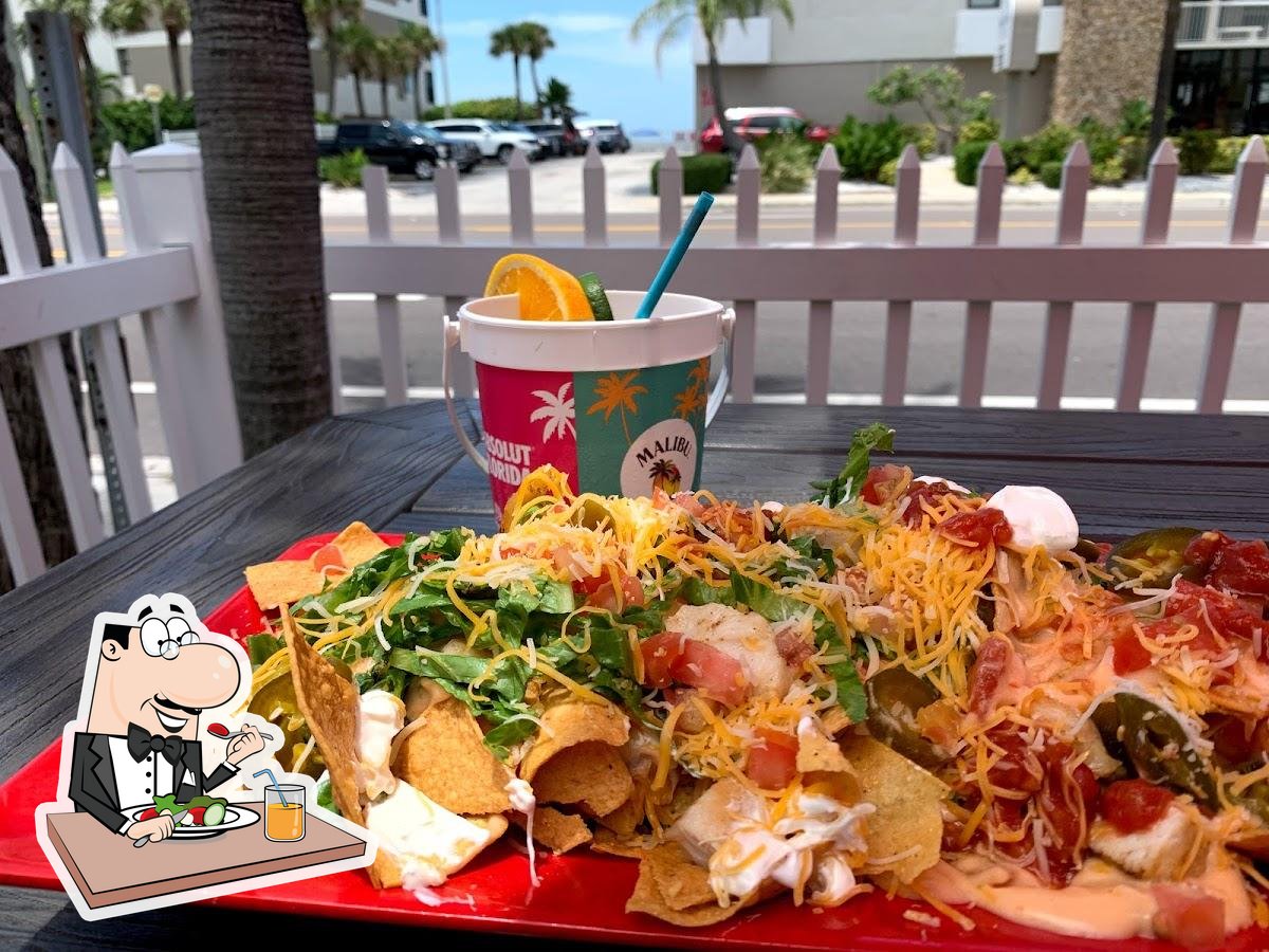 The Reef Bar and in Madeira Beach - Restaurant reviews