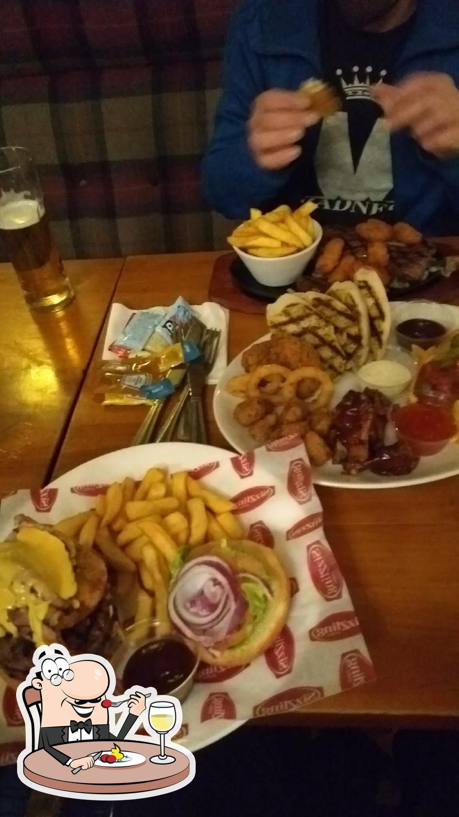 The Four In Hand in Hull Restaurant menu and reviews