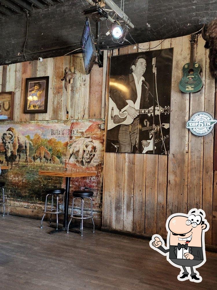Whiskey Bent Saloon in Nashville Restaurant menu and reviews