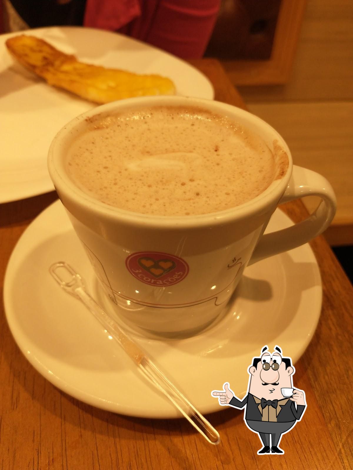 A Cafeteria Imperial Rio, é o principal reduto monárquico do Rio de  Janeiro, em pleno coração do centro Carioca, venha tomar um café conosco. -  Picture of Café Imperial Rio, Rio de