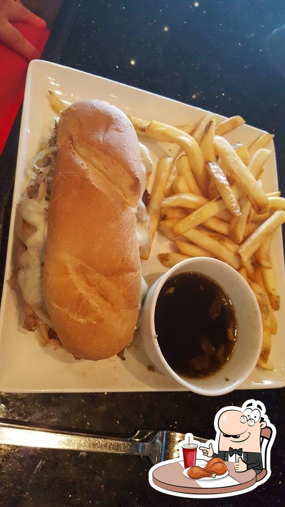 Skybox Sports Bar in Dayton Restaurant menu and reviews