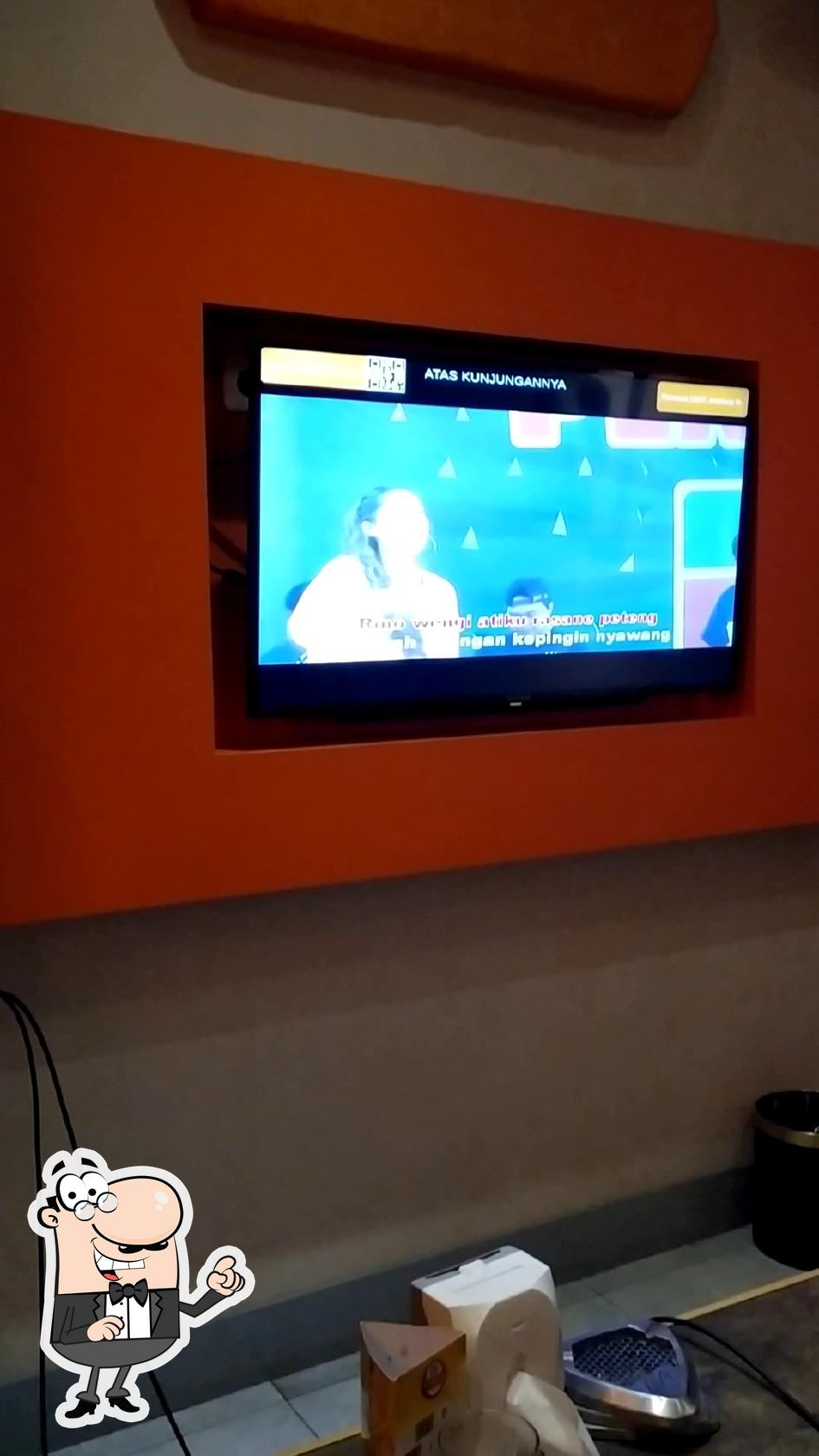 Legend Style Family Karaoke By Ari Lasso pub & bar, West Jakarta