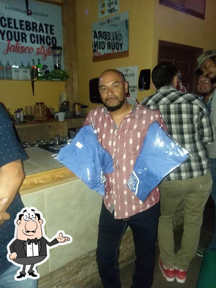 La Feria Hangout Bar in La Feria Restaurant reviews