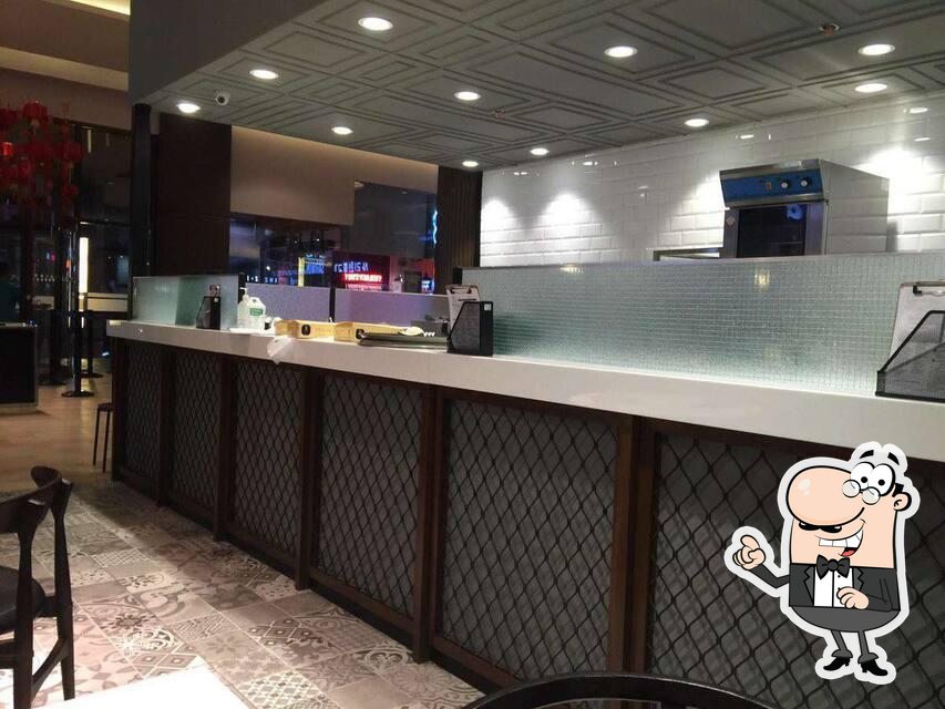 TuanTuan Chinese Brasserie Greenhills restaurant, San Juan, Promenade
