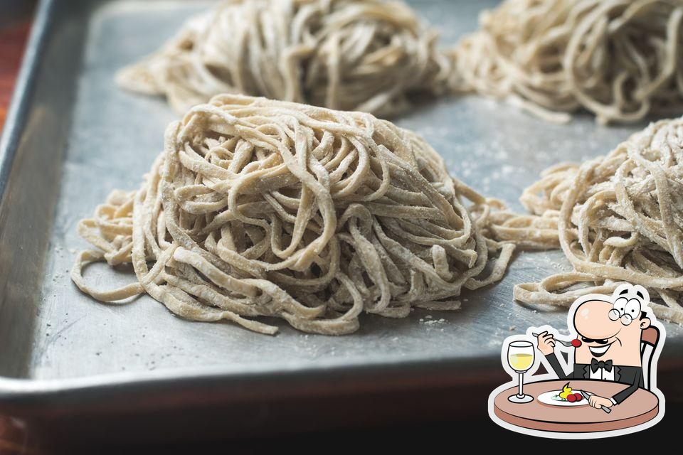 Fat Noodle, 811 E Wetmore Rd in Tucson Restaurant menu and reviews