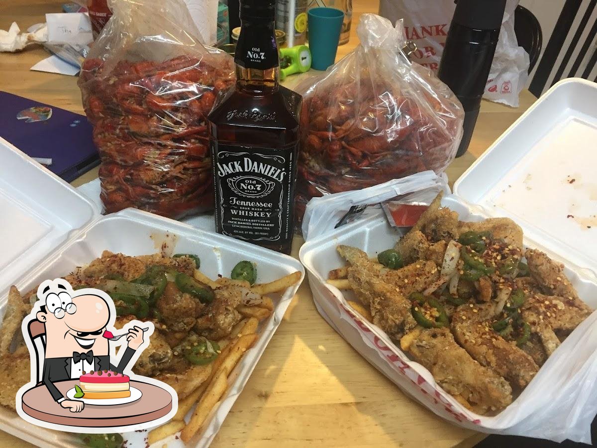 JT Cajun Seafood & Wings in Garland Restaurant menu and reviews