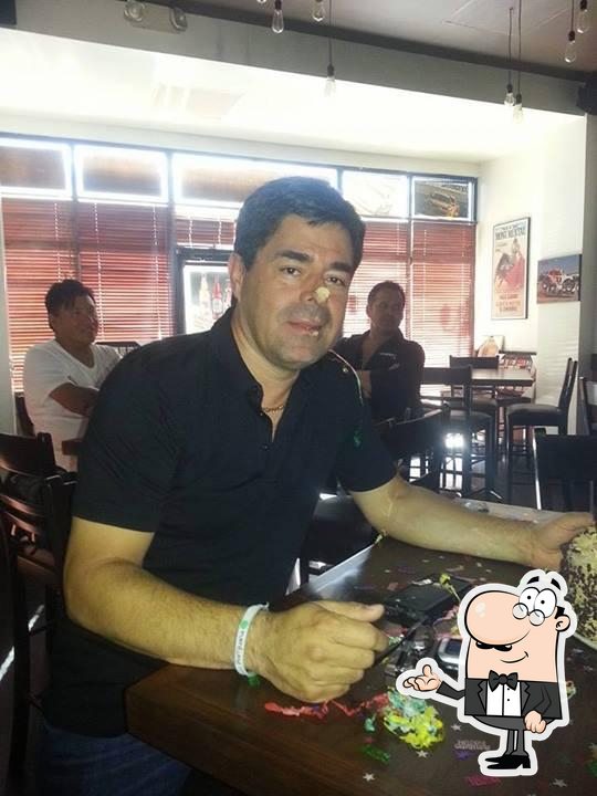 Albertos Sports Bar, Tijuana Restaurant reviews