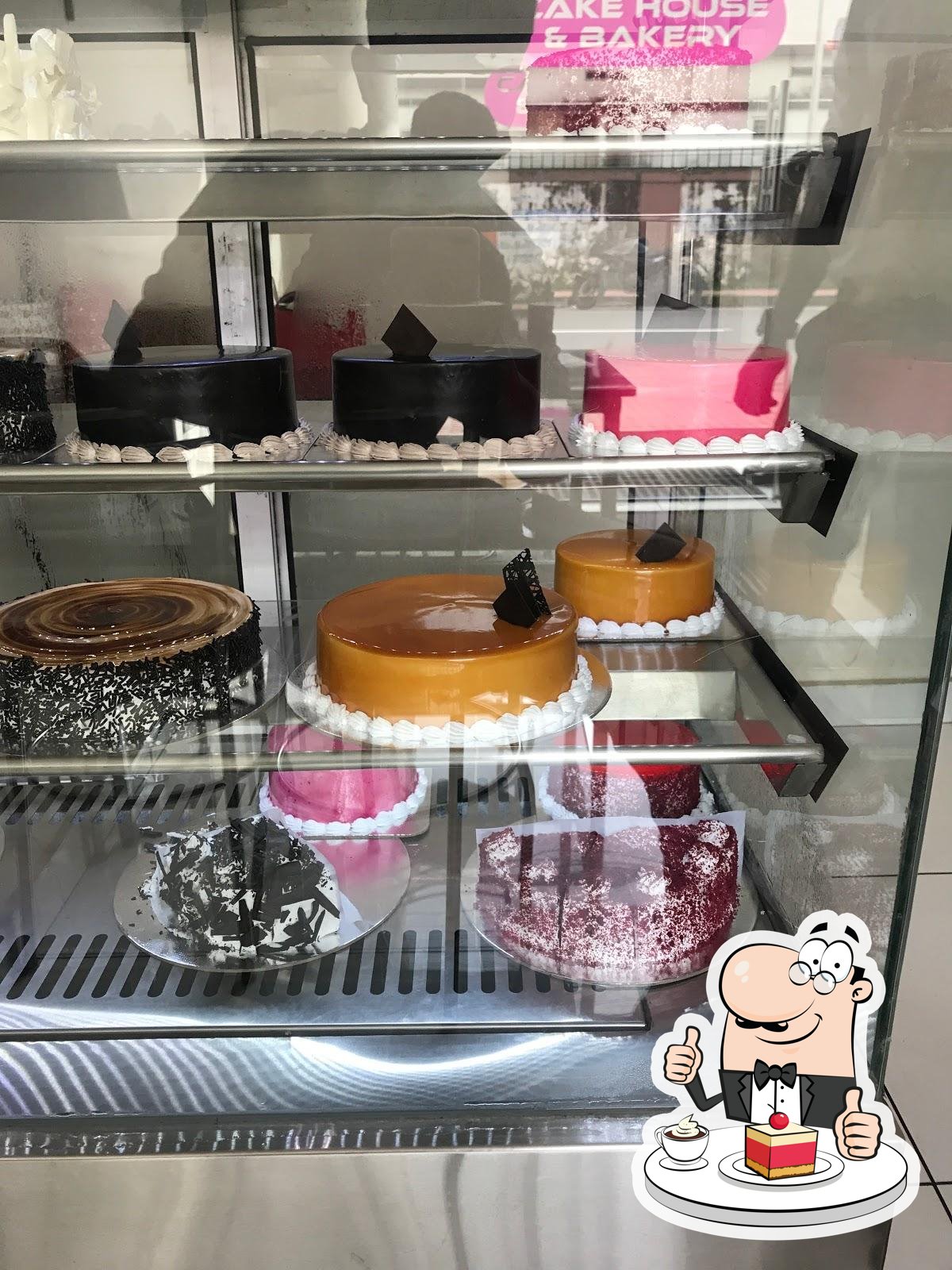 Bake Shop Goodies | Oakleaf Cakes Bake Shop Boston | Bakery interior, Bakery  design interior, Cake bake shop