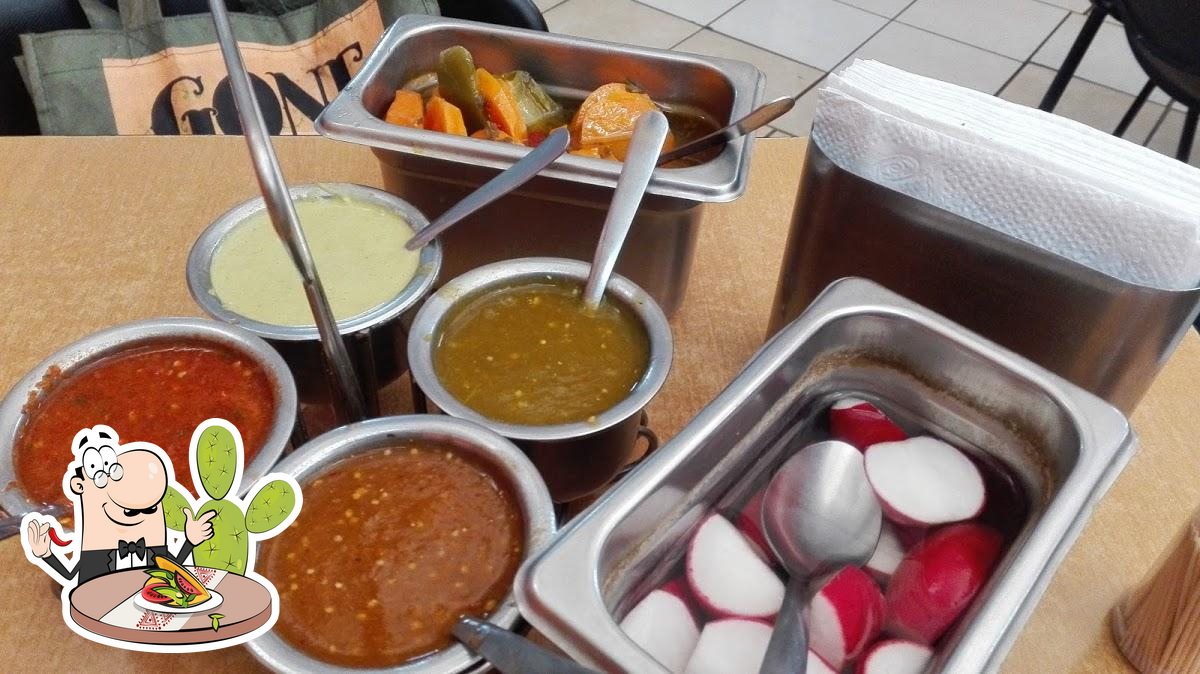 Restaurante Tacos Joven, Ciudad Guzmán, Federico del toro (eje) 23