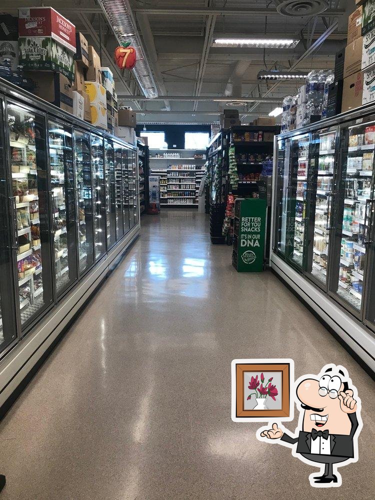 Zerbo's Health Foods Supermarket in Livonia Restaurant reviews