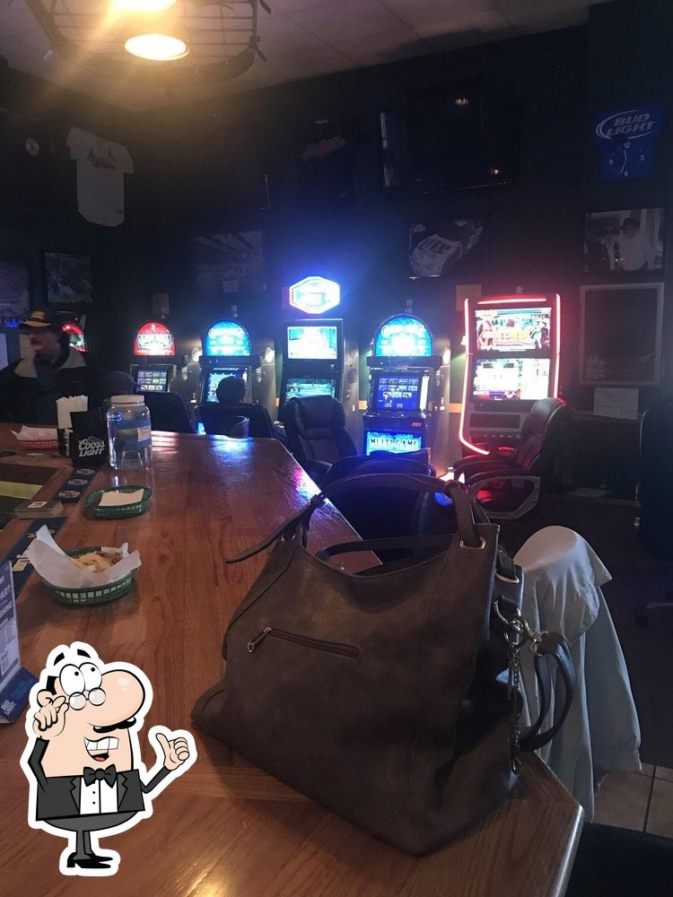 Jasper's Sports Bar LLC in Martinsburg Restaurant reviews